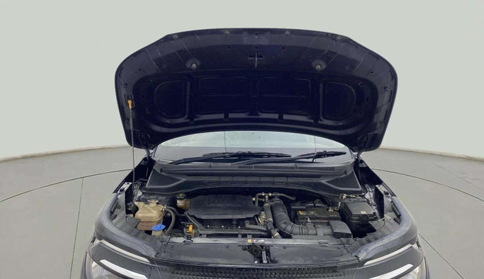 2023 KIA CARENS PRESTIGE PLUS 1.4 PETROL DCT 7 STR, Petrol, Automatic, 26,127 km, Open Bonet