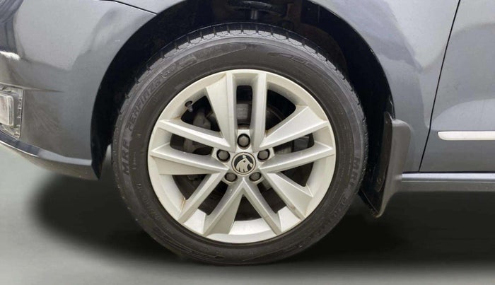 2019 Skoda Rapid STYLE 1.6 MPI AT, Petrol, Automatic, 69,602 km, Left Front Wheel