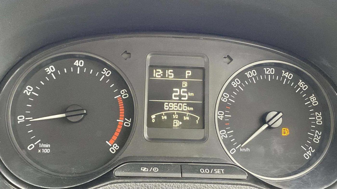2019 Skoda Rapid STYLE 1.6 MPI AT, Petrol, Automatic, 69,671 km, Odometer Image