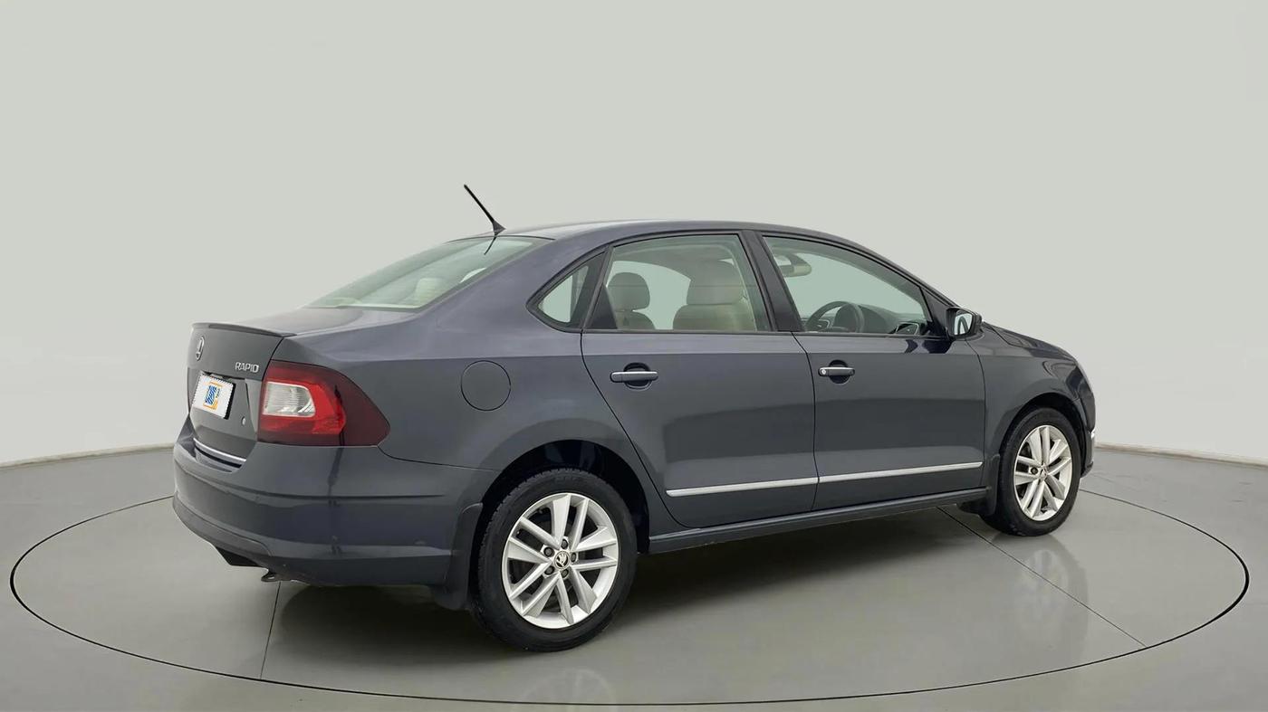 2019 Skoda Rapid STYLE 1.6 MPI AT, Petrol, Automatic, 69,671 km, Right Back Diagonal