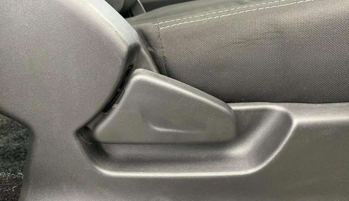 2018 Datsun Redi Go S, Petrol, Manual, 56,500 km, Driver Side Adjustment Panel