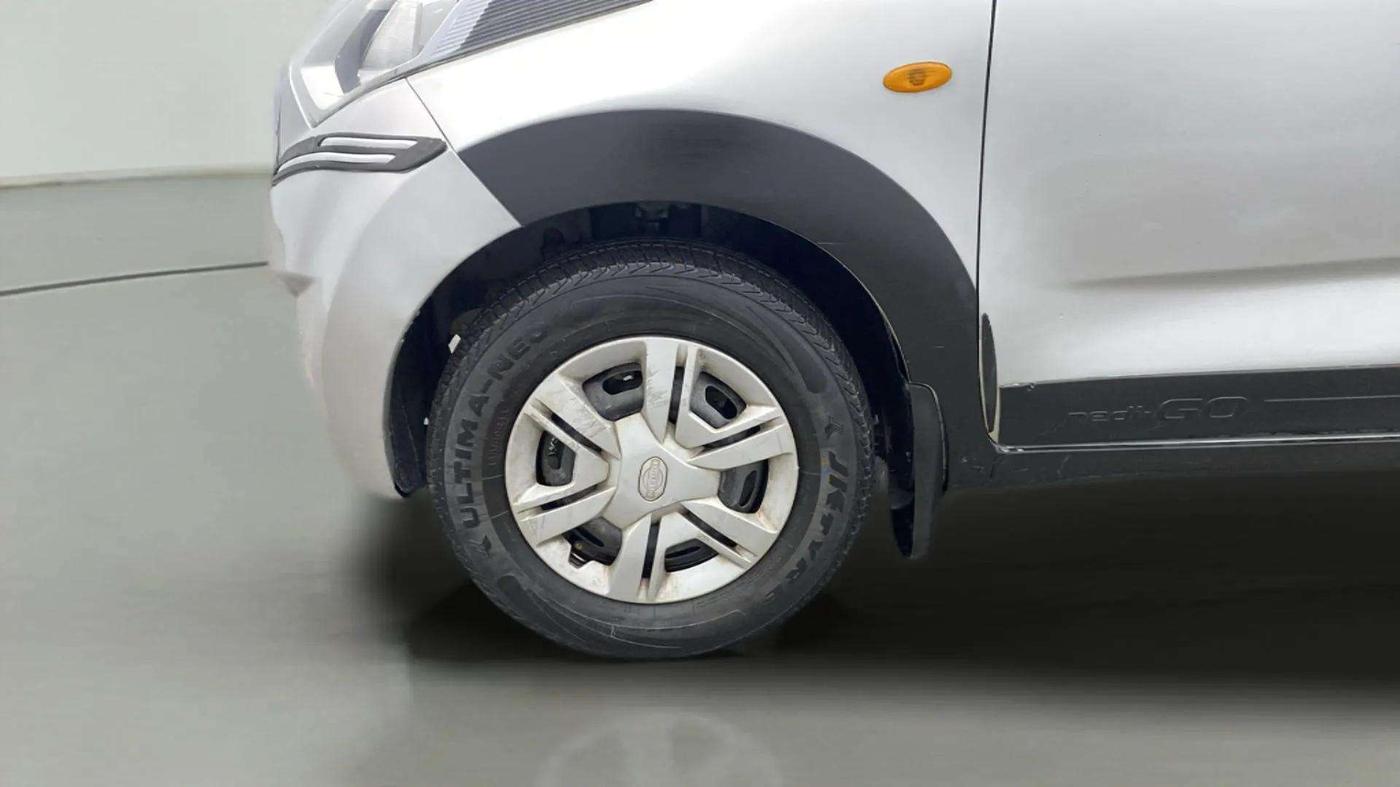 2018 Datsun Redi Go S, Petrol, Manual, 56,538 km, Left Front Wheel