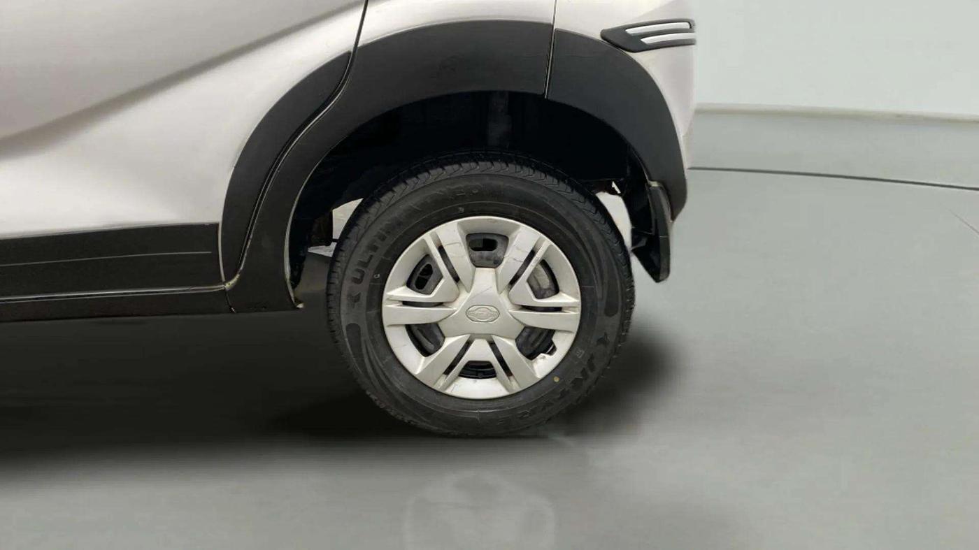2018 Datsun Redi Go S, Petrol, Manual, 56,538 km, Left Rear Wheel