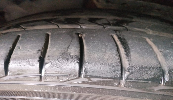 2018 Landrover Range Rover Evoque 2.0 SE Dynamic, Diesel, Automatic, 78,510 km, Left Front Tyre Tread