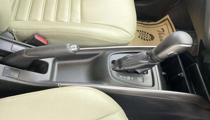 2021 Toyota Glanza G CVT, Petrol, Automatic, 20,221 km, Gear Lever