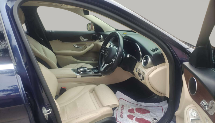 2020 Mercedes Benz C Class C 200 Progressive, Petrol, Automatic, 48,724 km, Right Side Front Door Cabin
