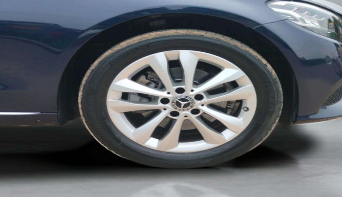 2020 Mercedes Benz C Class C 200 Progressive, Petrol, Automatic, 48,724 km, Right Front Wheel