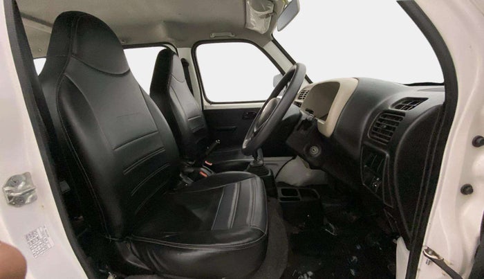 2021 Maruti Eeco 5 STR WITH A/C+HTR, Petrol, Manual, 26,340 km, Right Side Front Door Cabin