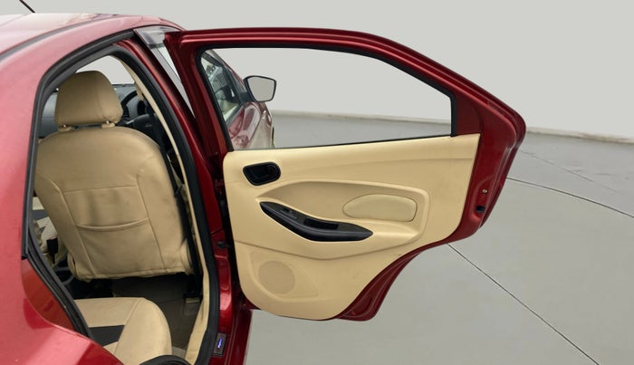2015 Ford Figo Aspire TITANIUM 1.5 PETROL AT, Petrol, Automatic, 25,361 km, RHS Rear Door