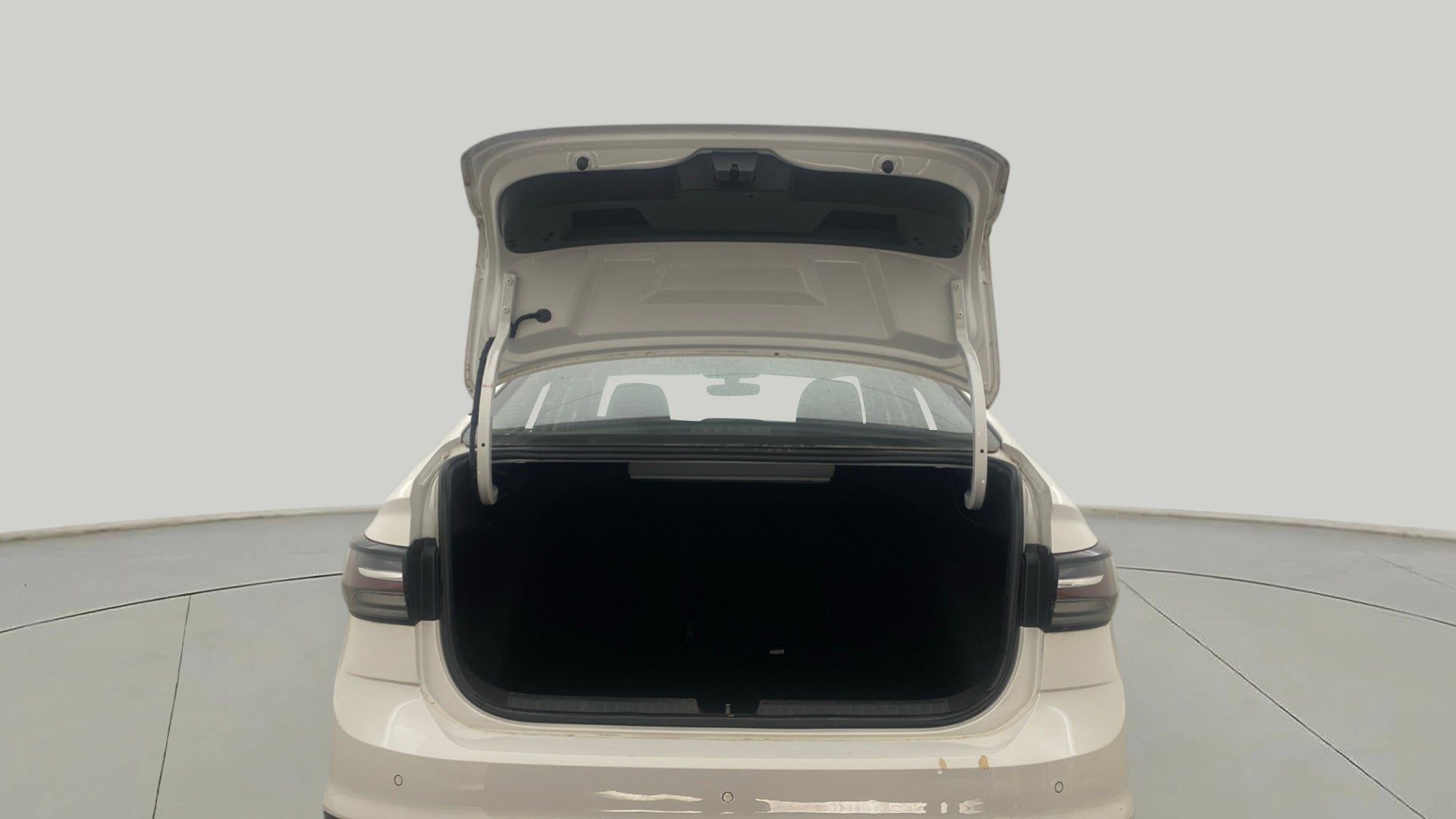 10670547764-7a7faf53bce74a229cbdd674d03541ca-Interior-30