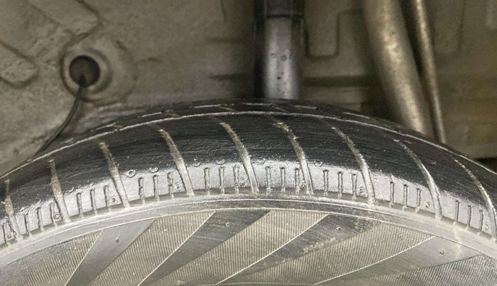 2020 Maruti Celerio VXI (O) CNG, CNG, Manual, 66,049 km, Left Rear Tyre Tread