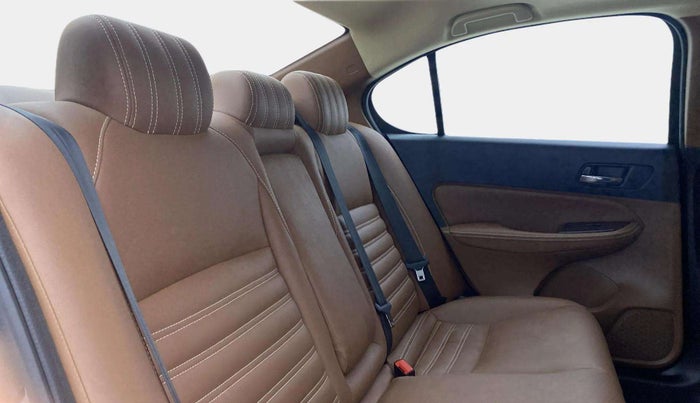 2022 Honda City 1.5L I-VTEC VX, Petrol, Manual, 23,905 km, Right Side Rear Door Cabin