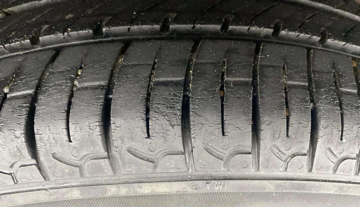 2021 Hyundai NEW SANTRO SPORTZ MT, Petrol, Manual, 28,422 km, Left Rear Tyre Tread