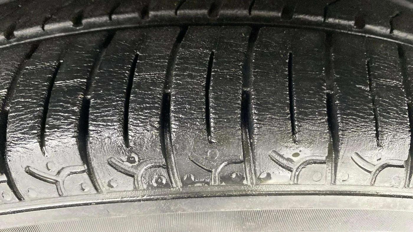 2021 Hyundai NEW SANTRO SPORTZ MT, Petrol, Manual, 28,432 km, Right Front Tyre Tread