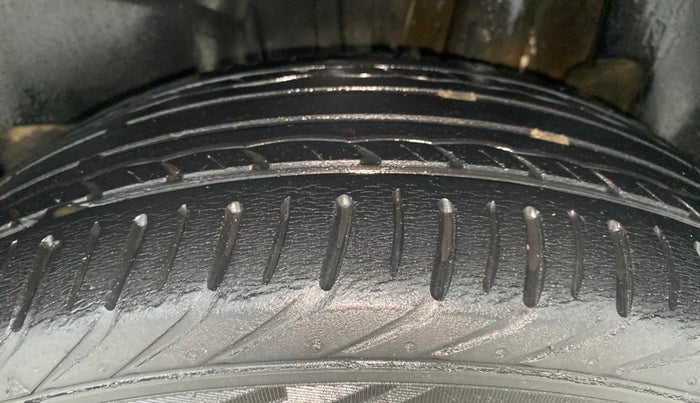 2022 Maruti Swift ZXI PLUS, Petrol, Manual, 57,015 km, Right Rear Tyre Tread