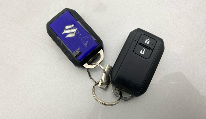 2022 Maruti Swift ZXI PLUS, Petrol, Manual, 57,015 km, Key Close Up