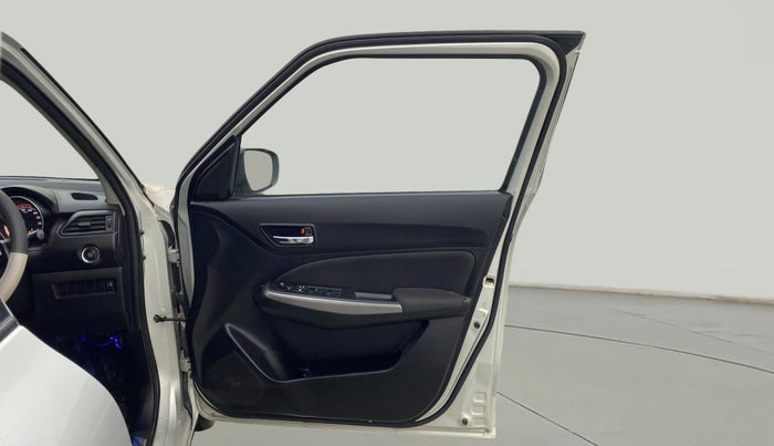 2022 Maruti Swift ZXI PLUS, Petrol, Manual, 57,015 km, RHS Front Door
