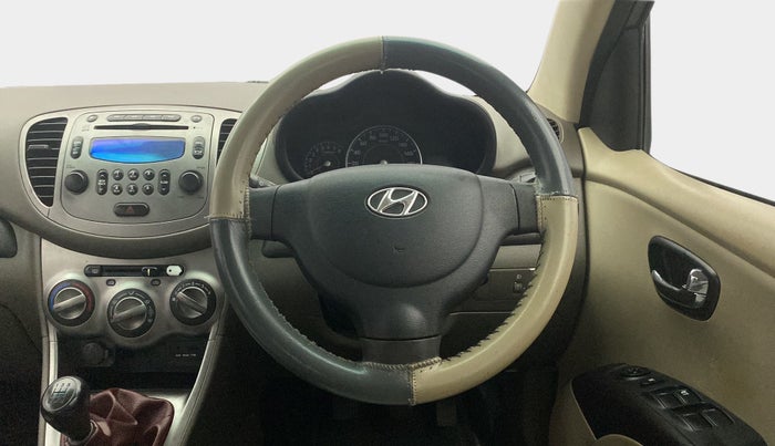 2012 Hyundai i10 SPORTZ 1.2, Petrol, Manual, 1,05,738 km, Steering Wheel Close Up