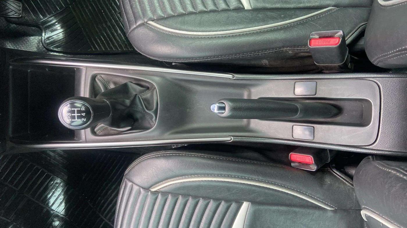2019 Maruti Baleno DELTA PETROL 1.2, Petrol, Manual, 32,420 km, Gear Lever