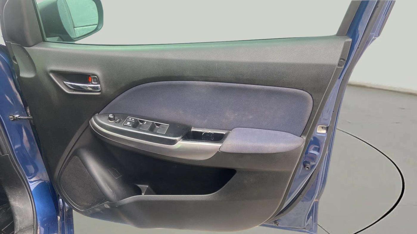 2019 Maruti Baleno DELTA PETROL 1.2, Petrol, Manual, 32,420 km, Driver Side Door Panels Control