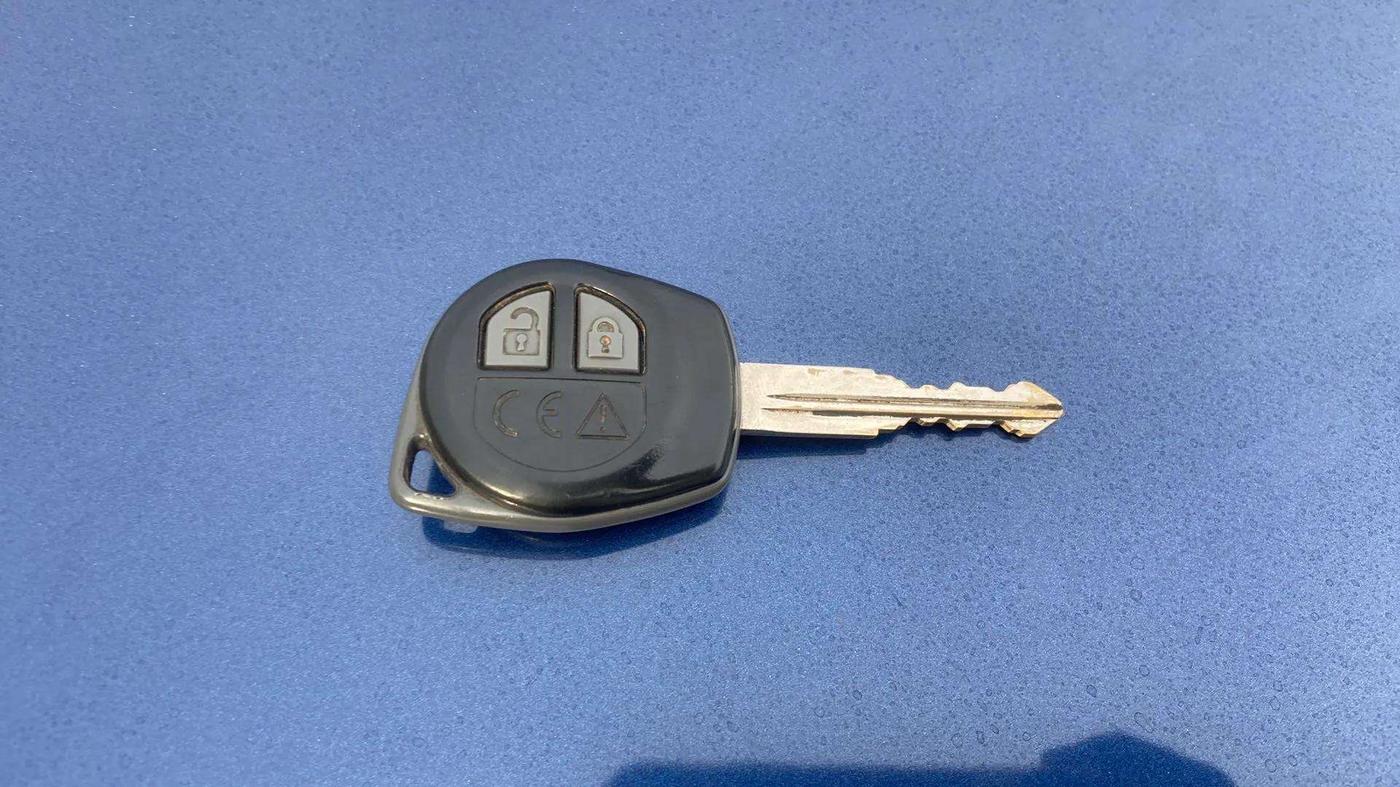 2019 Maruti Baleno DELTA PETROL 1.2, Petrol, Manual, 32,420 km, Key Close Up