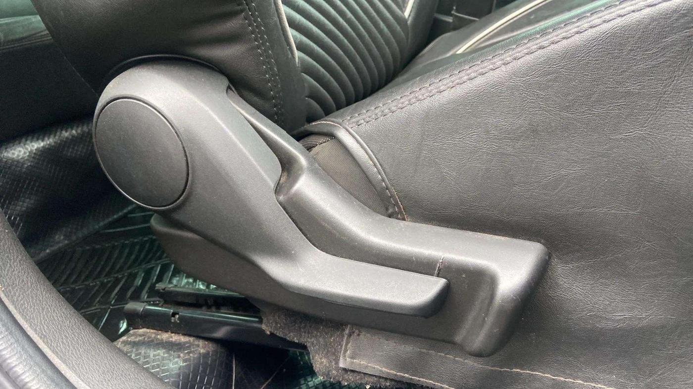 2019 Maruti Baleno DELTA PETROL 1.2, Petrol, Manual, 32,420 km, Driver Side Adjustment Panel