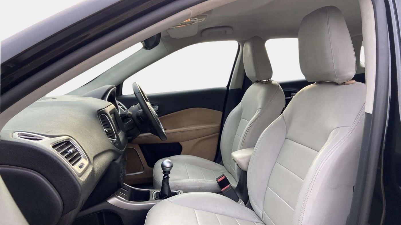 2019 Jeep Compass LONGITUDE (O) 2.0 DIESEL, Diesel, Manual, 67,790 km, Right Side Front Door Cabin