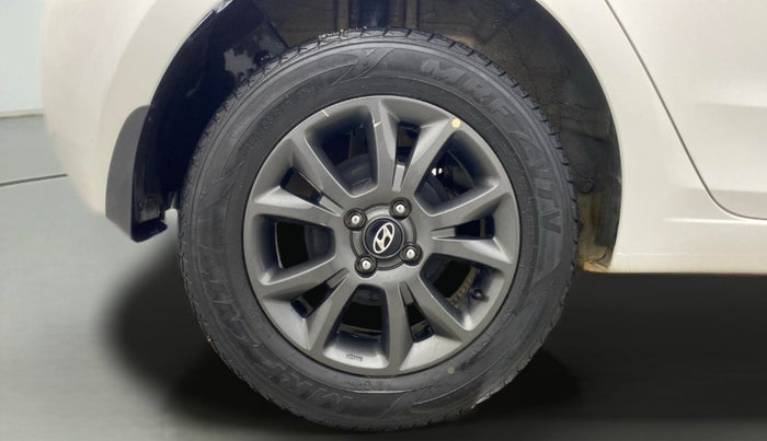 2018 Hyundai Elite i20 ASTA 1.2, Petrol, Manual, 34,900 km, Right Rear Wheel