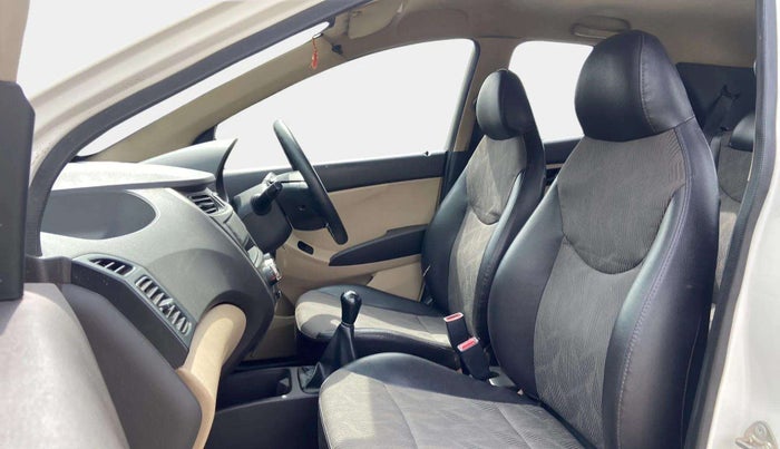 2013 Hyundai Eon ERA +, Petrol, Manual, 49,383 km, Right Side Front Door Cabin