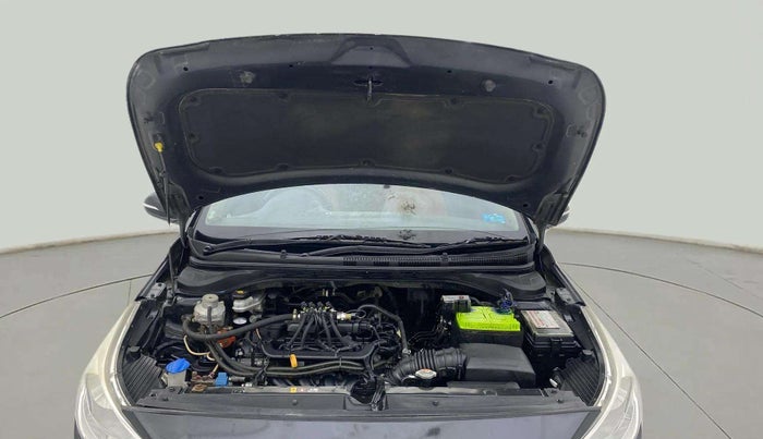 2019 Hyundai Verna 1.4 EX PETROL, CNG, Manual, 1,17,857 km, Open Bonet