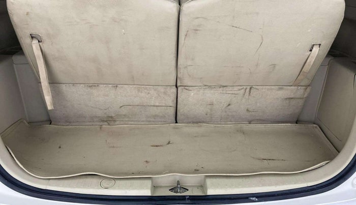 2017 Maruti Ertiga ZDI + SHVS, Diesel, Manual, 62,697 km, Boot Inside