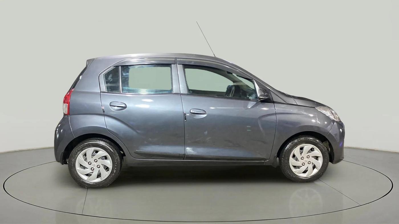 2022 Hyundai NEW SANTRO SPORTZ MT, Petrol, Manual, 42,797 km, Right Side View