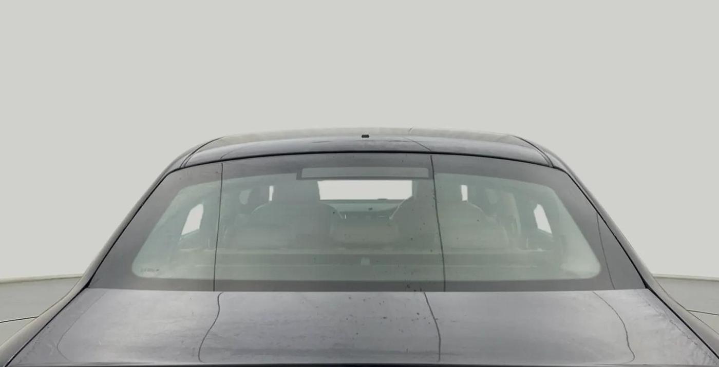 2013 Skoda Superb ELEGANCE 1.8 TSI MT, Petrol, Manual, 1,05,398 km, Rear Windshield