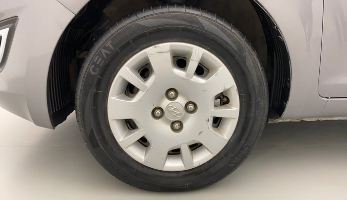 2013 Hyundai i20 MAGNA O 1.2, Petrol, Manual, 82,253 km, Left Front Wheel