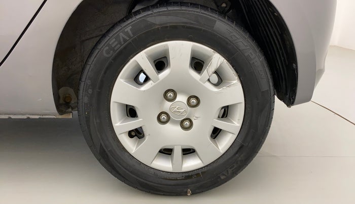 2013 Hyundai i20 MAGNA O 1.2, Petrol, Manual, 82,253 km, Left Rear Wheel