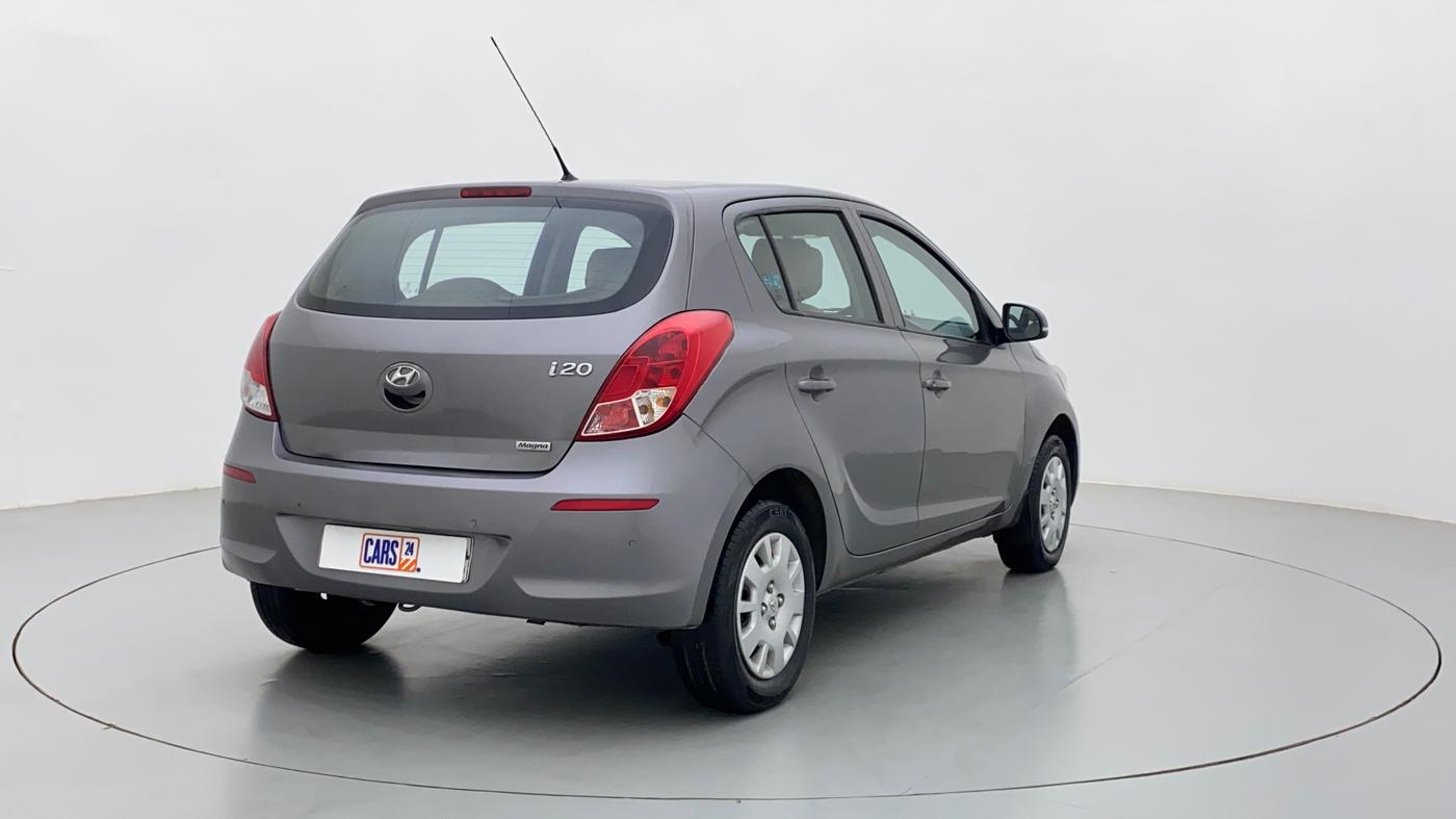 2013 Hyundai i20 MAGNA O 1.2, Petrol, Manual, 82,253 km, Right Back Diagonal
