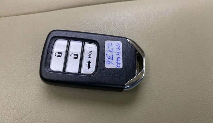 2021 Honda City 1.5L I-VTEC VX, Petrol, Manual, 22,555 km, Key Close Up