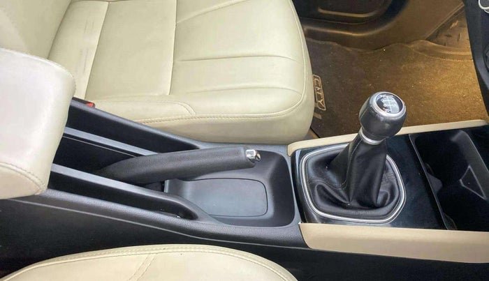 2021 Honda City 1.5L I-VTEC VX, Petrol, Manual, 22,555 km, Gear Lever