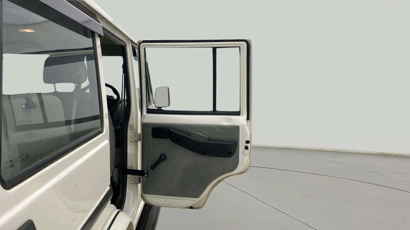 2023 Mahindra Bolero B4, Diesel, Manual, 21,206 km, RHS Rear Door
