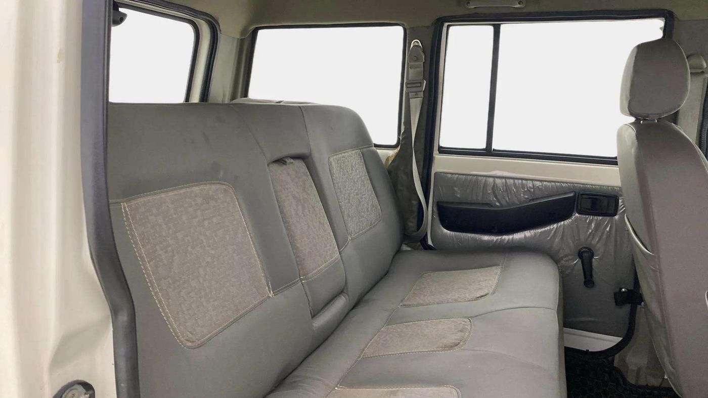 2023 Mahindra Bolero B4, Diesel, Manual, 21,206 km, Right Side Rear Door Cabin