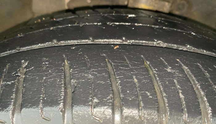 2018 Ford Ecosport TITANIUM 1.5L PETROL, Petrol, Manual, 49,169 km, Left Front Tyre Tread