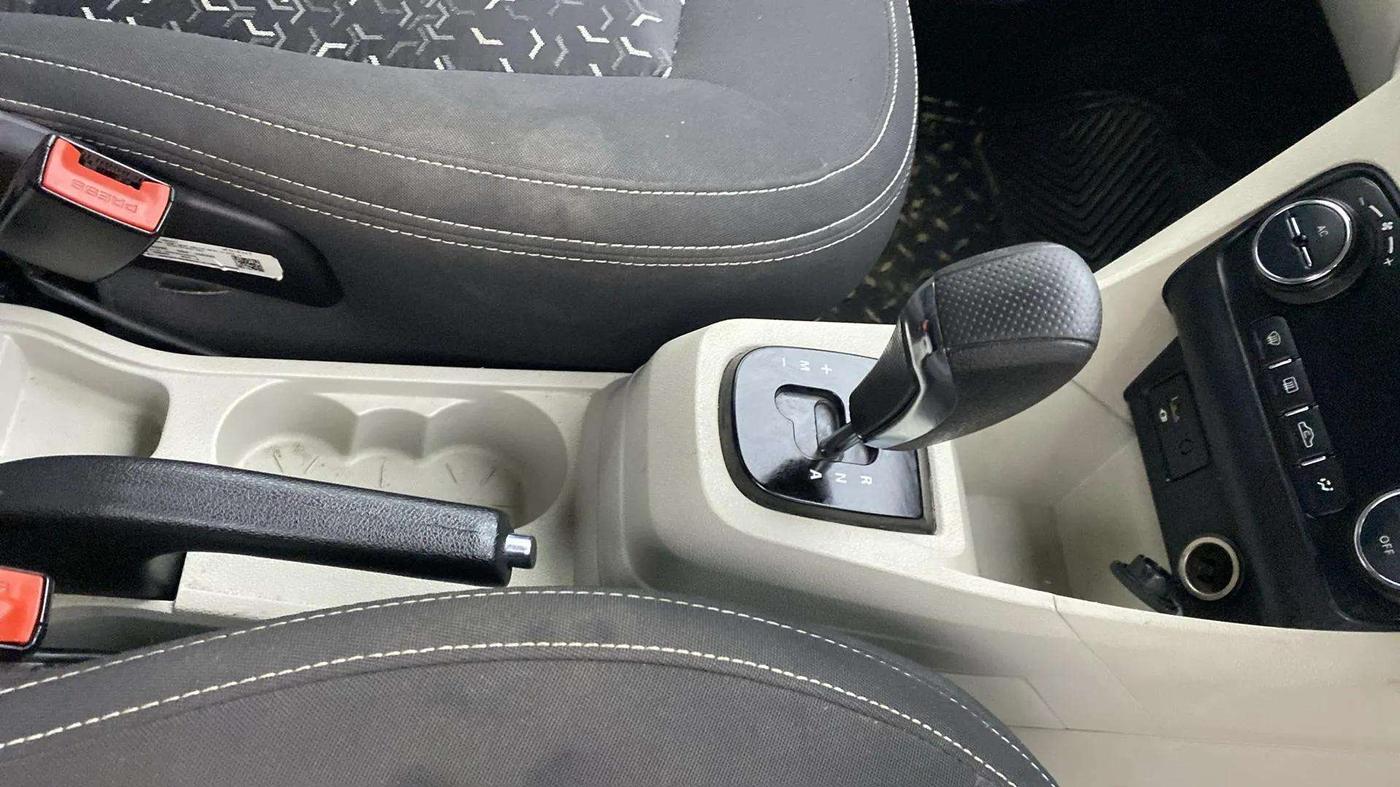 2023 Tata Tiago XZA PLUS PETROL, Petrol, Automatic, 26,623 km, Gear Lever