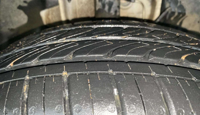 2023 Tata Tiago XZA PLUS PETROL, Petrol, Automatic, 26,623 km, Right Front Tyre Tread