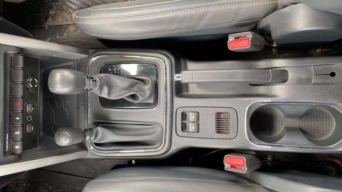 2021 Mahindra Thar LX PETROL HT 4WD AT, Petrol, Automatic, 17,595 km, Gear Lever