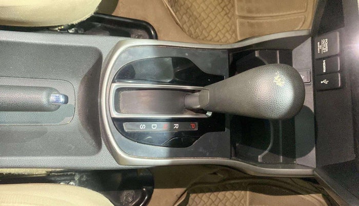 2017 Honda City 1.5L I-VTE V CVT, Petrol, Automatic, 54,083 km, Gear Lever