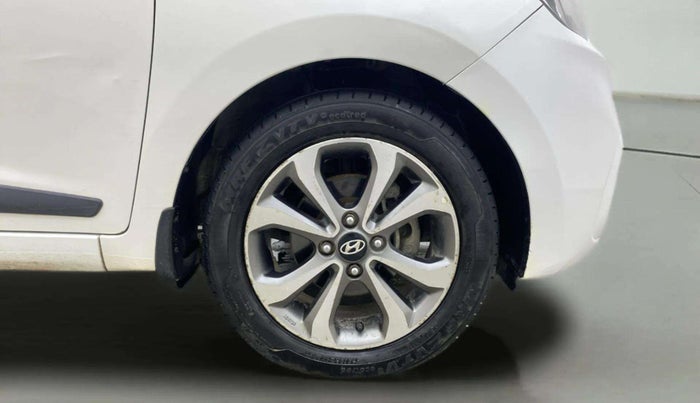 2017 Hyundai Xcent SX 1.2 (O), Petrol, Manual, 54,989 km, Right Front Wheel