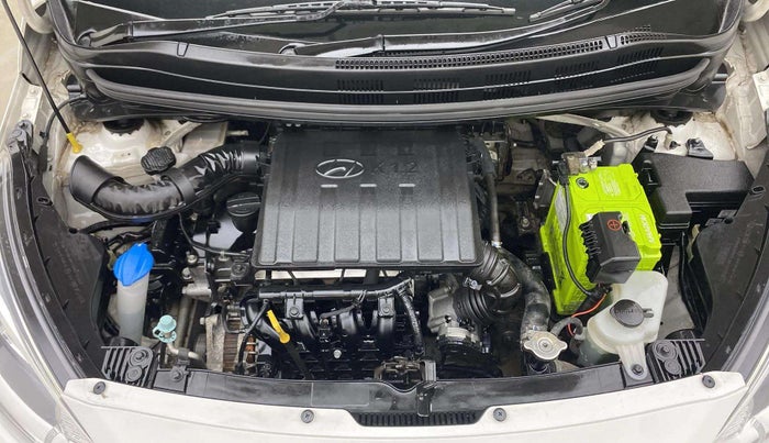 2017 Hyundai Xcent SX 1.2 (O), Petrol, Manual, 54,989 km, Engine View