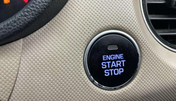 2017 Hyundai Xcent SX 1.2 (O), Petrol, Manual, 54,989 km, Keyless Start/ Stop Button