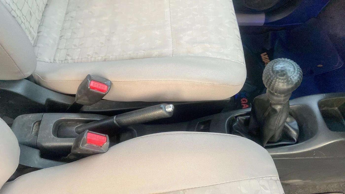 2015 Maruti Wagon R 1.0 VXI, CNG, Manual, 82,729 km, Gear Lever