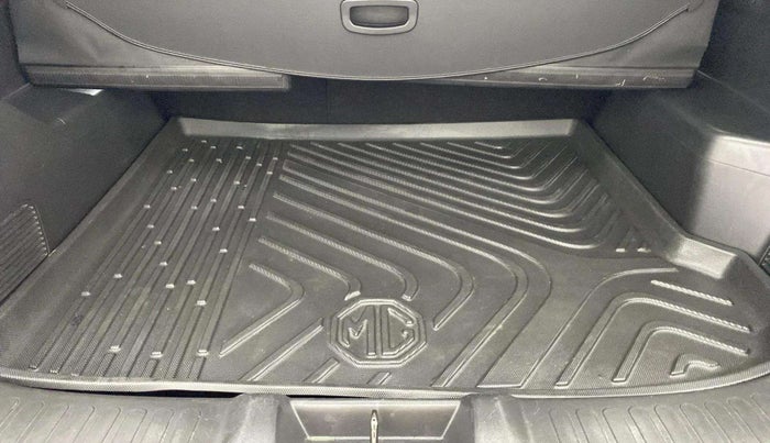 2019 MG HECTOR SHARP 1.5 DCT PETROL, Petrol, Automatic, 29,207 km, Boot Inside